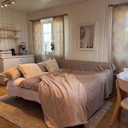 Lilla Groena Huset Pa Garden Härnösand Kültér fotó